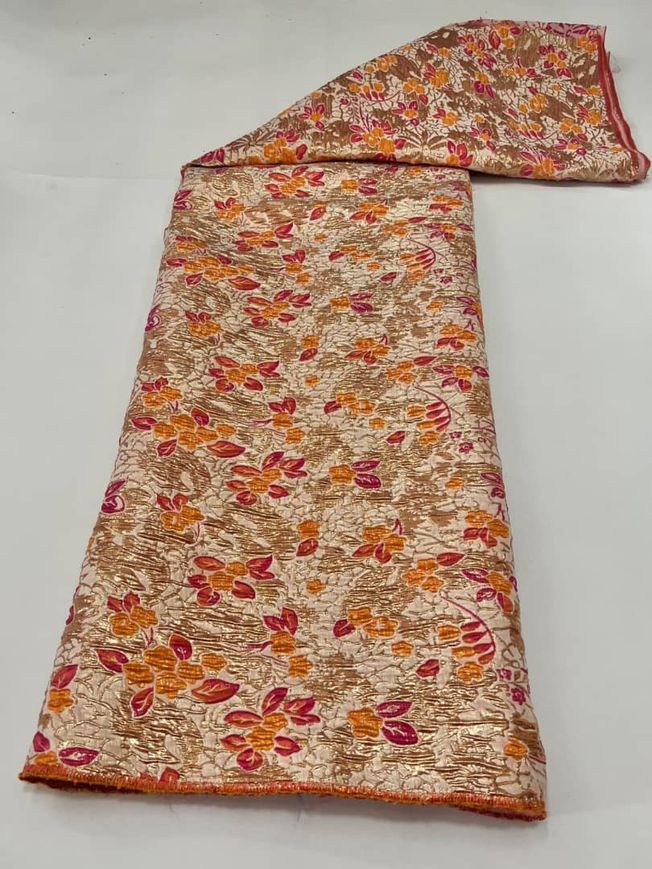 High Quality Jacquard Brode Fabric Material TU44