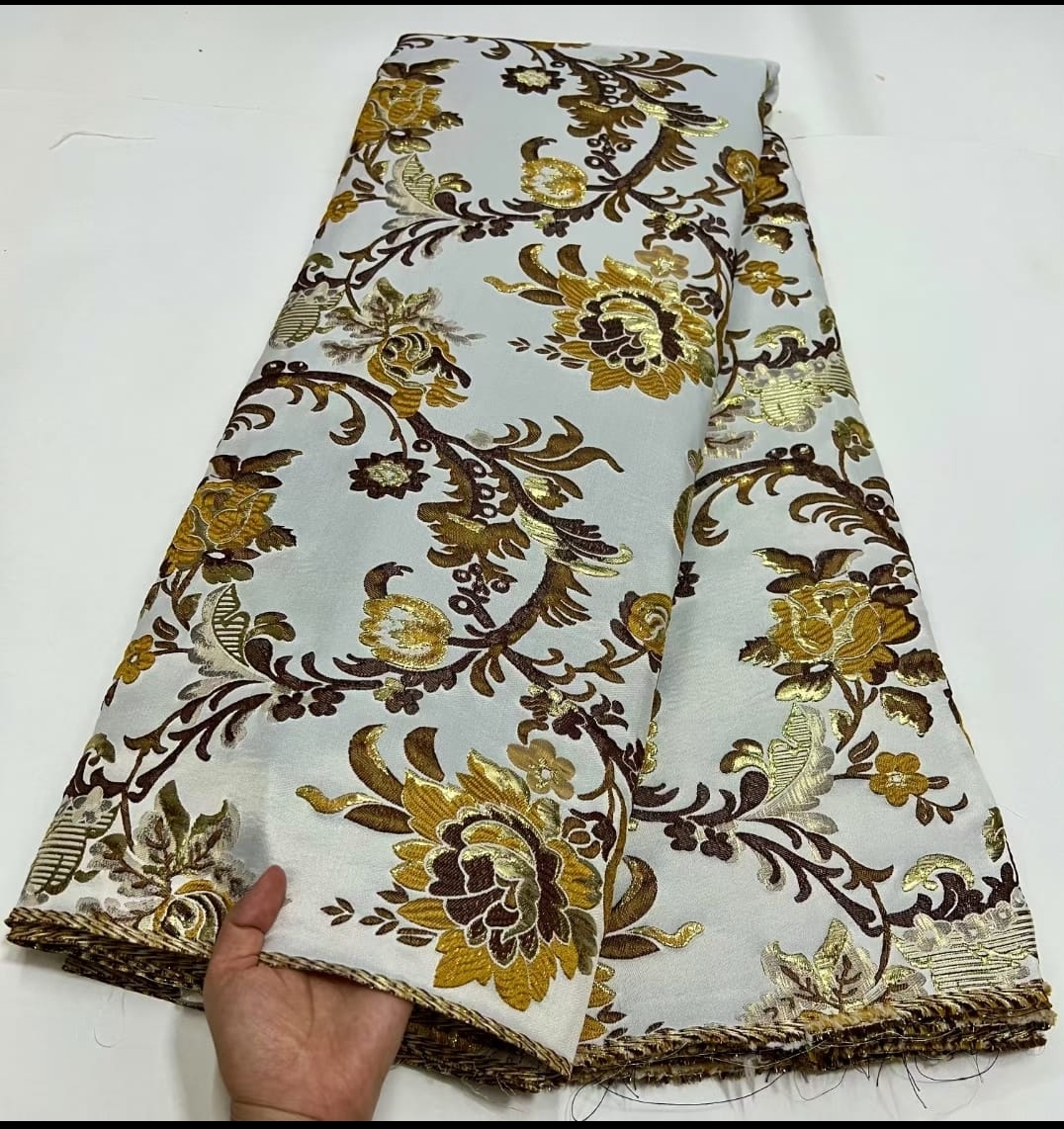 High Quality Jacquard Brocade Fabric Material 581